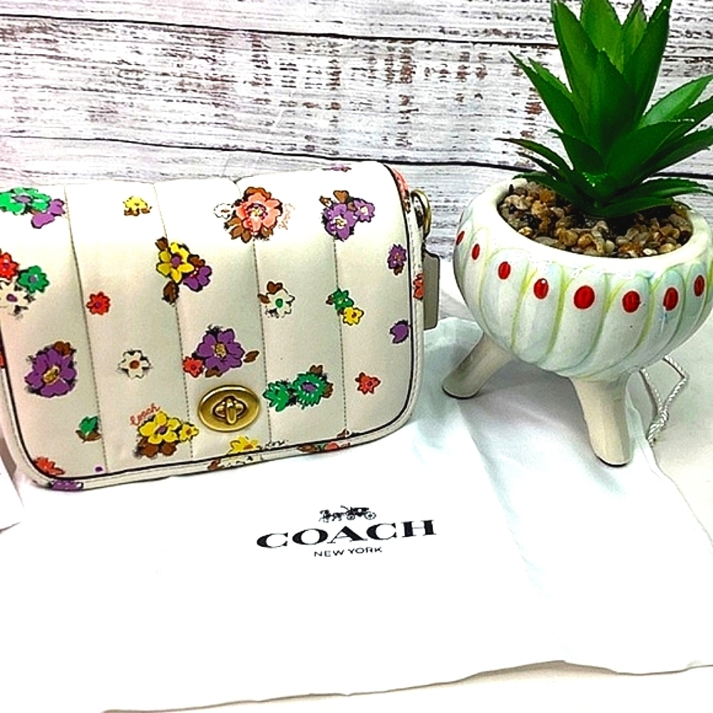 COACH DINKY 18 QUILTING FLORAL‎ BAG NAPPA LEATHER CHALK MULTI PURSE CROSSBODY - Picture 4 of 16